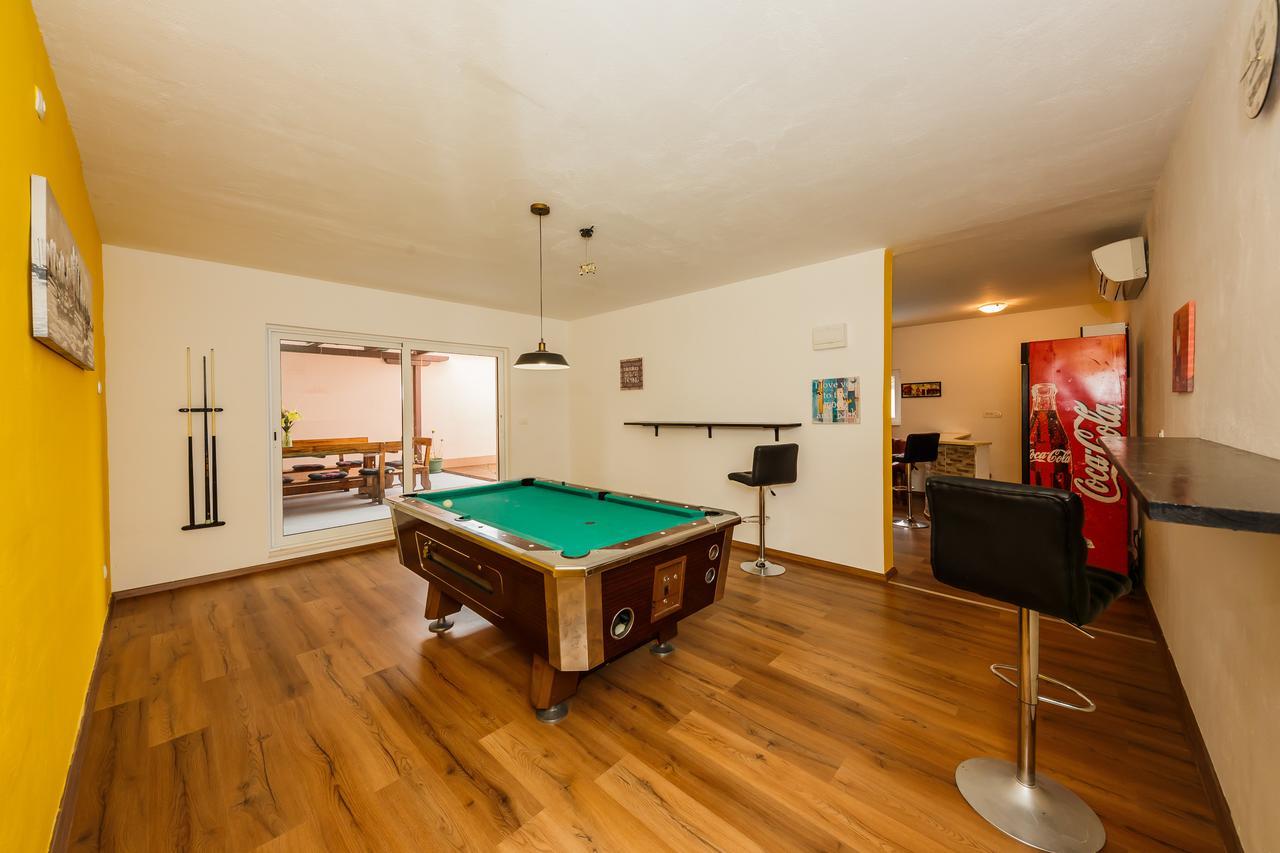 Villa Nora Trogir Buitenkant foto