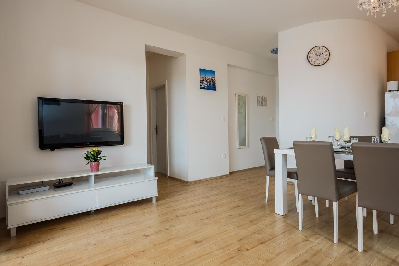Villa Nora Trogir Buitenkant foto